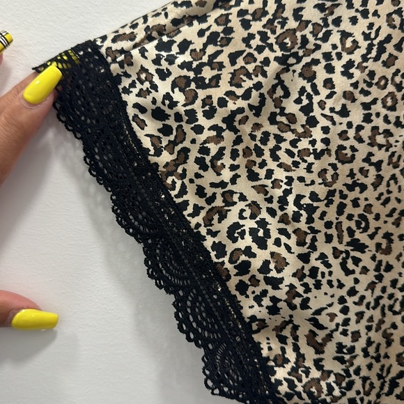 IN BLOOM BY JONQUIL WOMEN LEOPARD PRINT SHORT SLEEVE ROBE - Picture 8 of 11